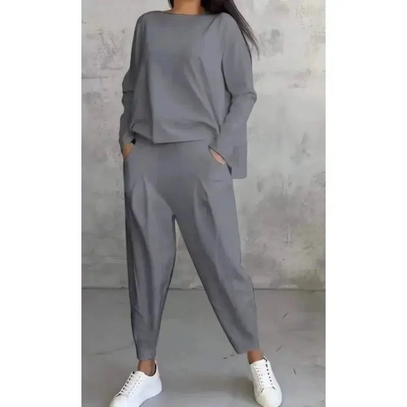 Ensemble deux pièces confortable avec col rond NovaPlace